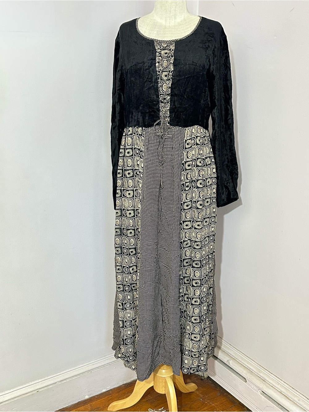 M.P.H Boho Velvet Viscose Midi Dress Medium 90s Vintage